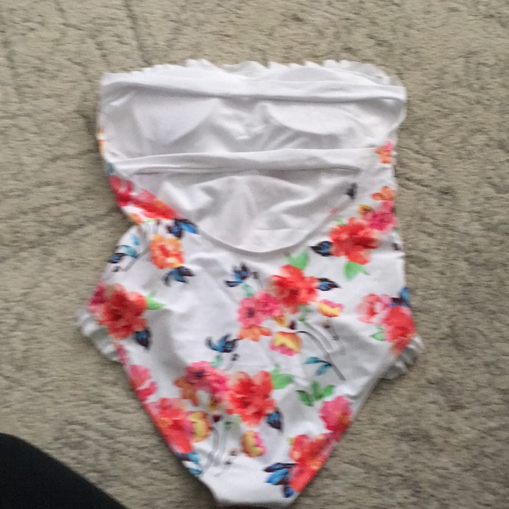 Cupshe swimsuit